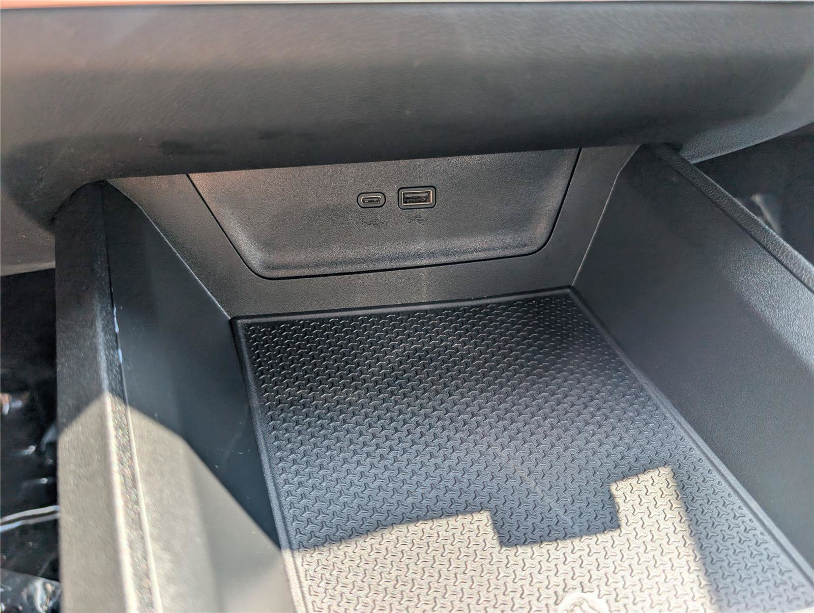 Used 2025 Chevrolet Equinox LT FWD image 25