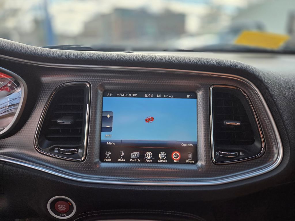 Used 2016 Dodge Challenger SRT Hellcat image 16