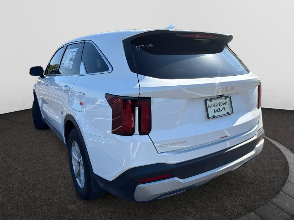 Certified 2026 Kia Sorento LX FWD image 7