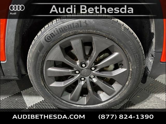 Used 2021 Jeep Cherokee Latitude Lux 80th Anniv w/ Quick Order Package 26U 80TH AWD/4WD image 3