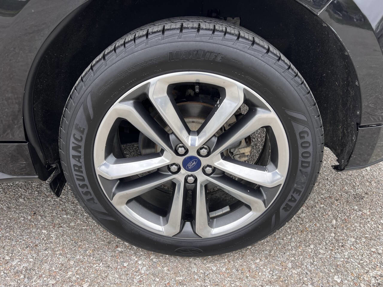 Used 2017 Ford Edge Sport w/ Technology Package image 19