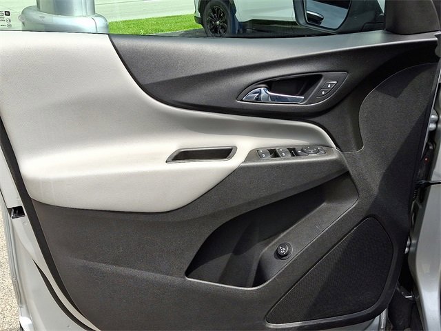 Used 2020 Chevrolet Equinox LT AWD/4WD image 12