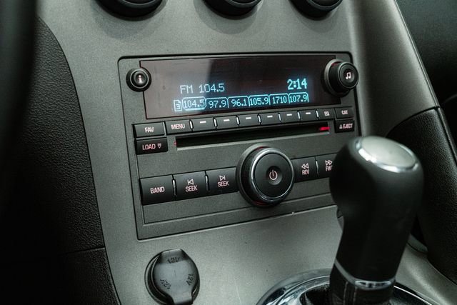 Used 2007 Pontiac Solstice Convertible w/ Premium Package RWD image 25