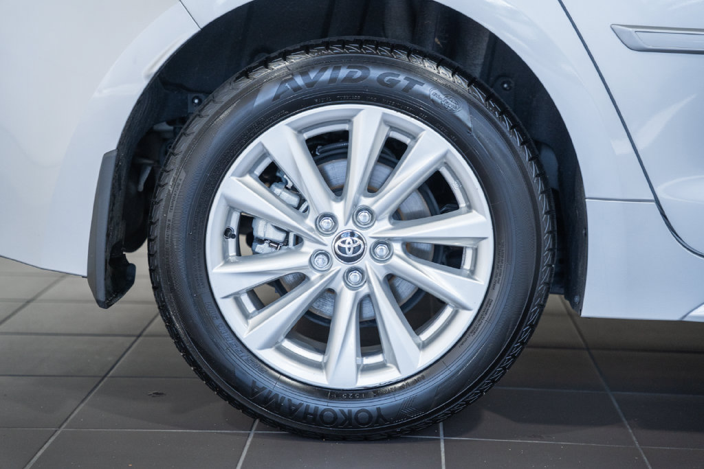 Certified 2025 Toyota Corolla LE w/ LE Premium Package FWD image 13