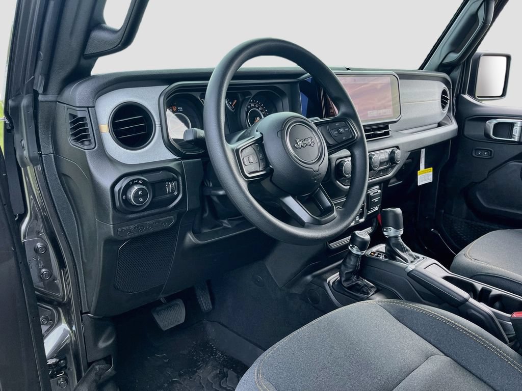 New 2026 Jeep Gladiator Sport AWD/4WD image 9