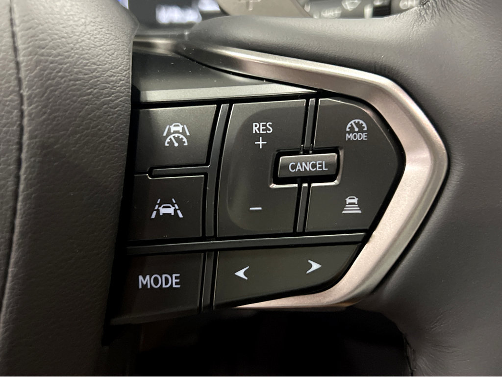 New 2026 Lexus RX 350h AWD/4WD image 13