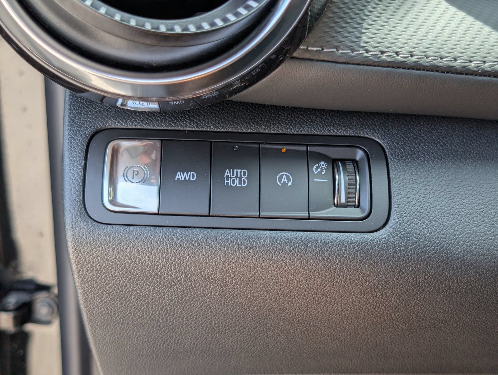 New 2026 Chevrolet Equinox LT w/ Safety and Technology Package AWD/4WD image 15