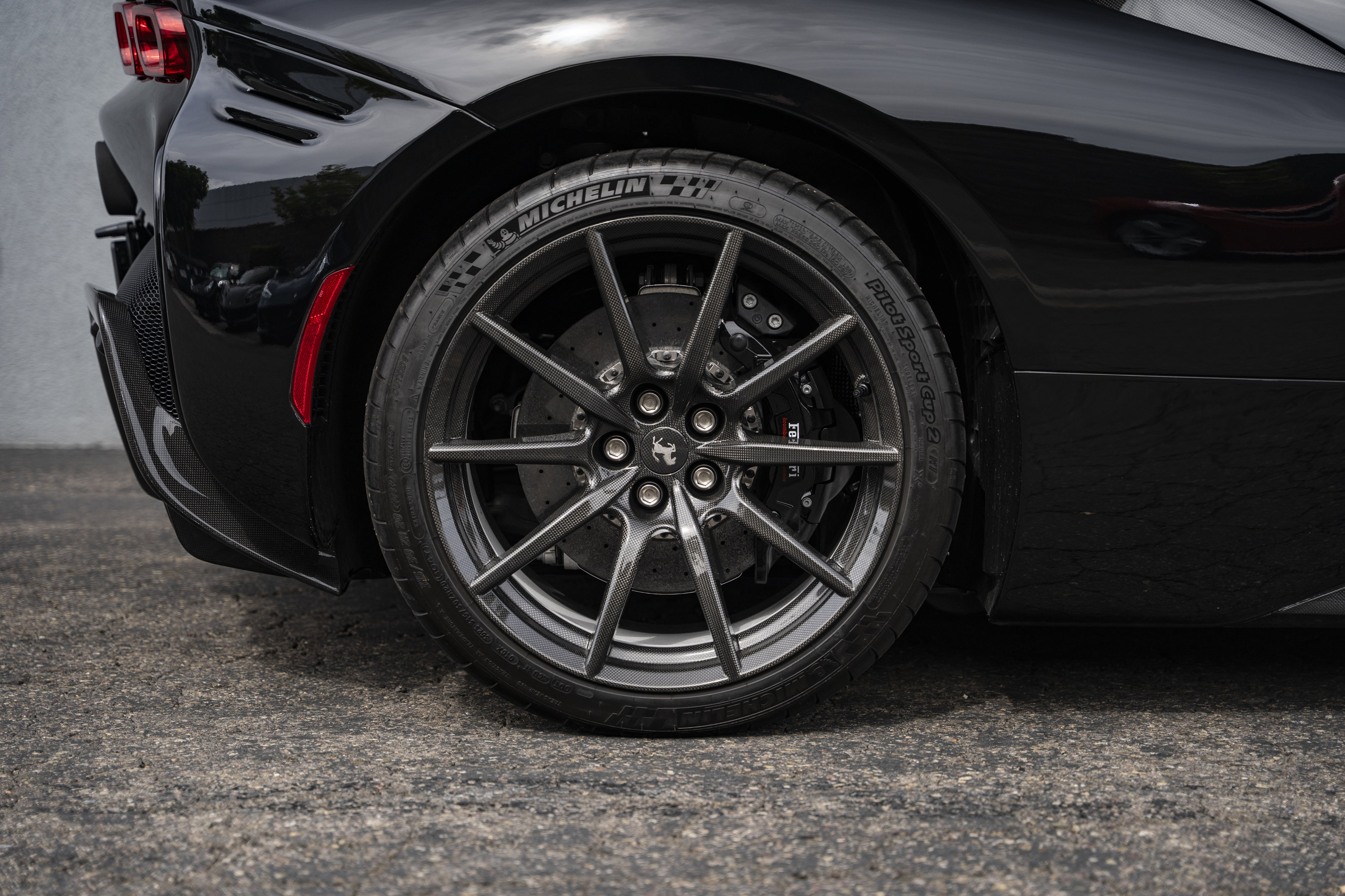 Used 2024 Ferrari SF90 Spider AWD/4WD image 19