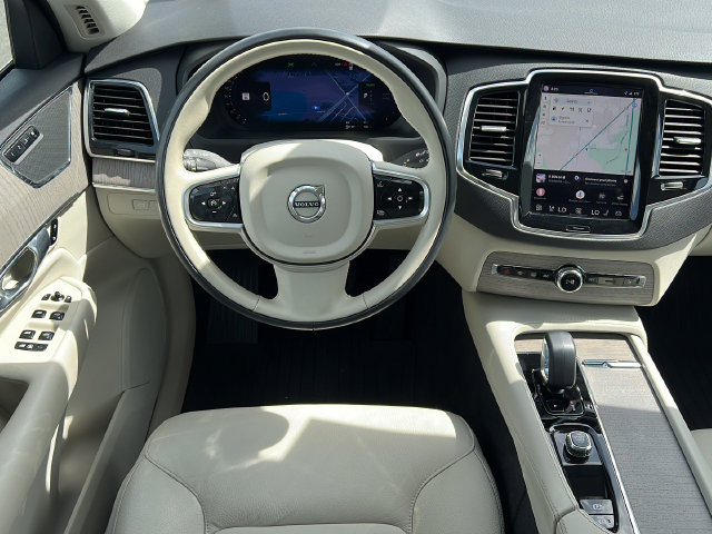 Certified 2024 Volvo XC90 T8 Plus w/ Protection Package Premier AWD/4WD image 15