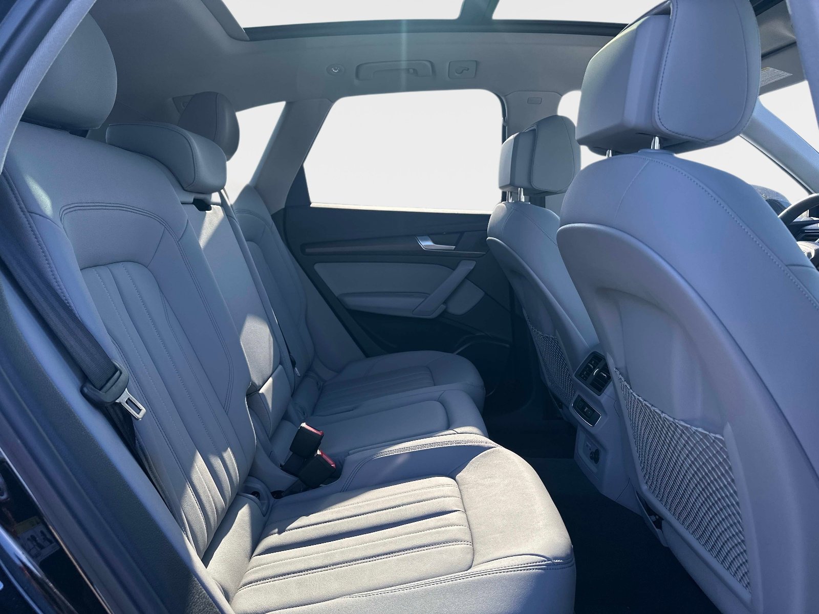 Used 2025 Audi Q5 2.0T Premium w/ Convenience Plus Package image 7