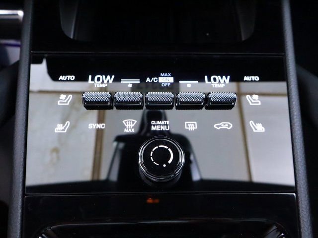 New 2024 Porsche Cayenne S AWD/4WD image 40