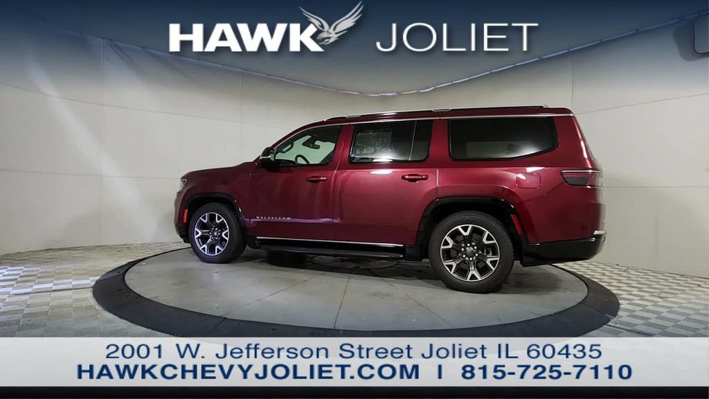 Used 2024 Jeep Wagoneer Series III AWD/4WD image 5