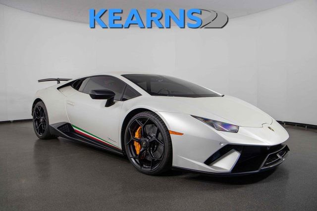 Used 2018 Lamborghini Huracan Performante image 1