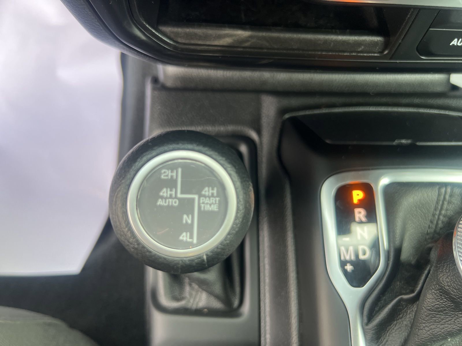 Used 2023 Jeep Wrangler Unlimited w/ Cold Weather Group AWD/4WD image 21