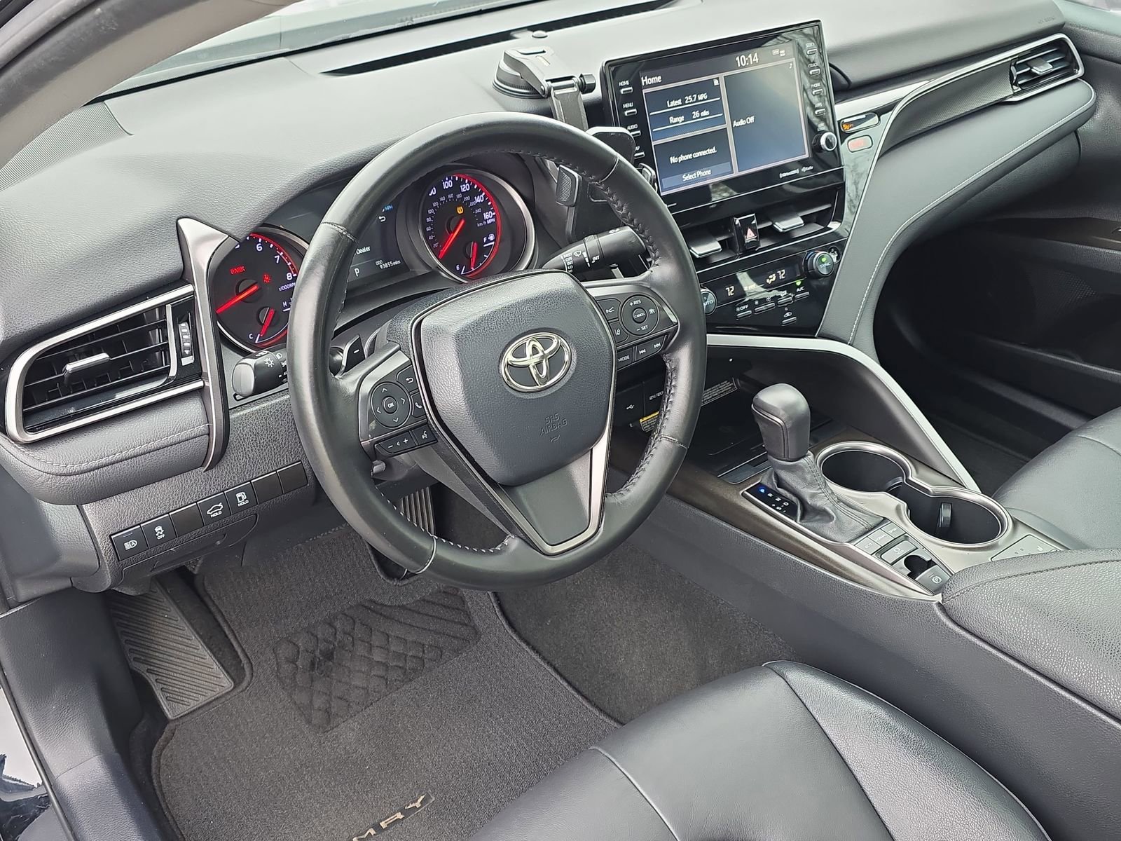 Used 2021 Toyota Camry XSE image 15