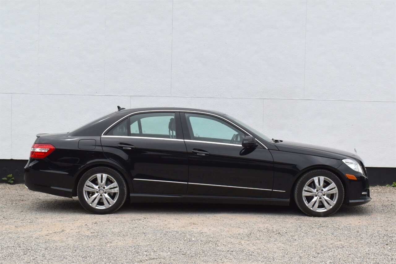 Used 2013 Mercedes-Benz E 350 BlueTEC Sedan image 6
