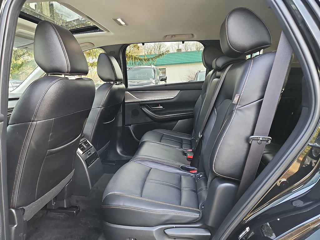 Used 2024 MAZDA CX-90 3.3 Turbo w/ Preferred Plus image 13