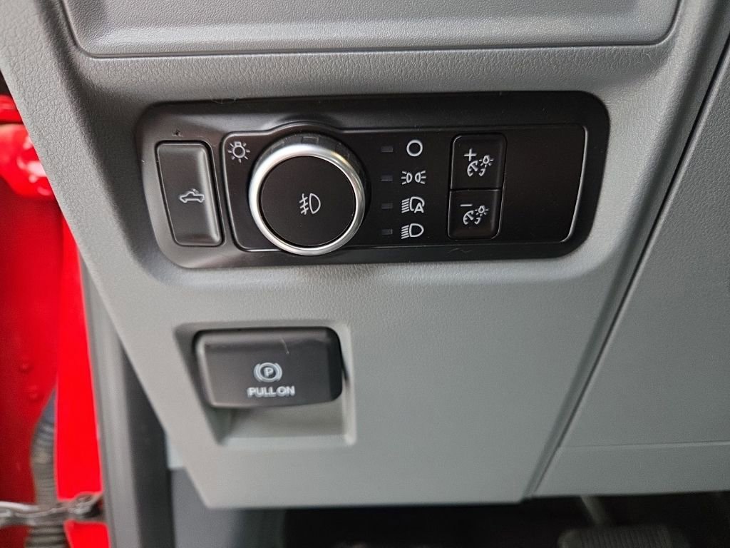 Used 2023 Ford F150 XLT image 13