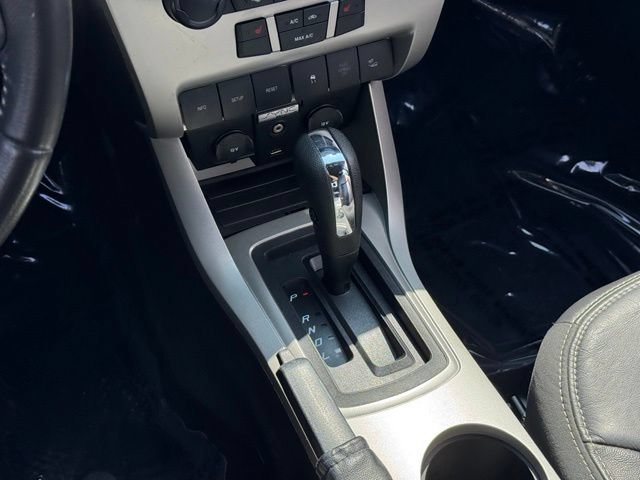 Used 2011 Ford Focus SEL FWD image 14