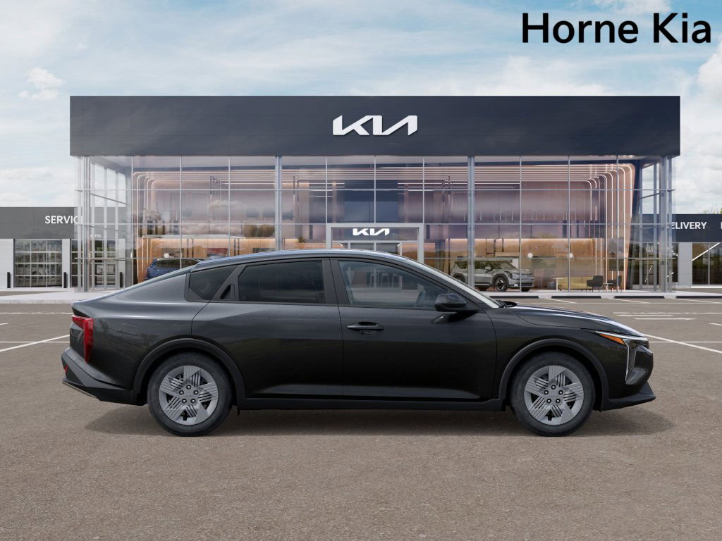 New 2025 Kia K4 LX image 7