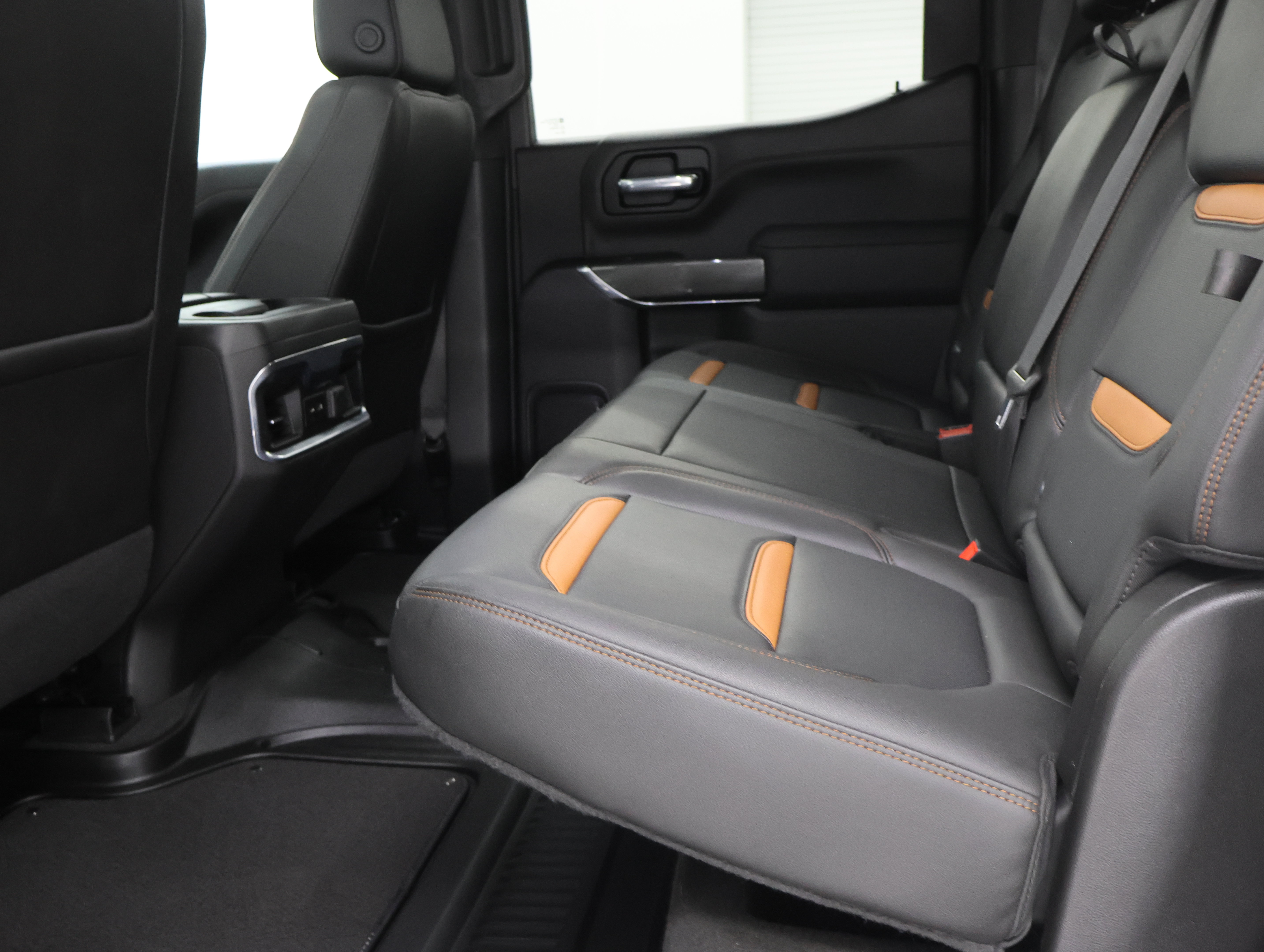 Used 2022 GMC Sierra 1500 AT4 w/ AT4 Premium Package AWD/4WD image 45