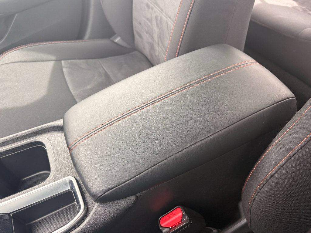Certified 2024 Nissan Sentra SR FWD image 24