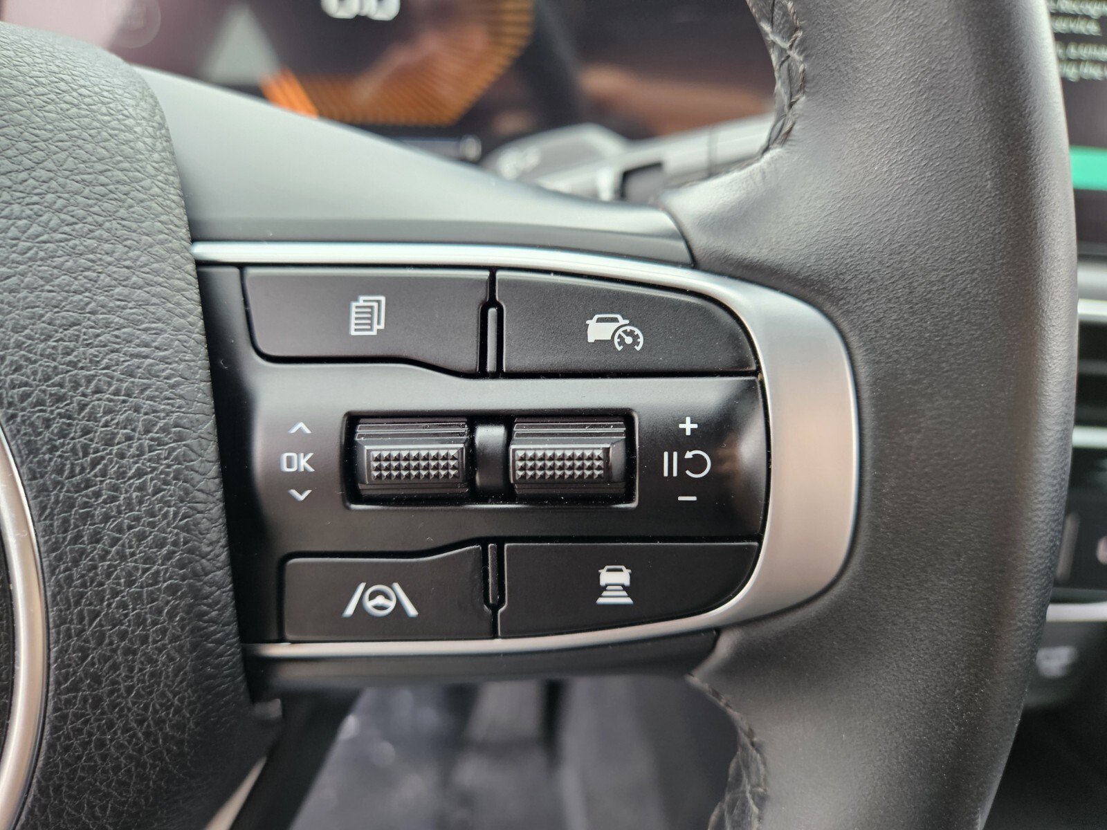 Used 2025 Kia K5 GT-Line w/ GT-Line Premium Package FWD image 26