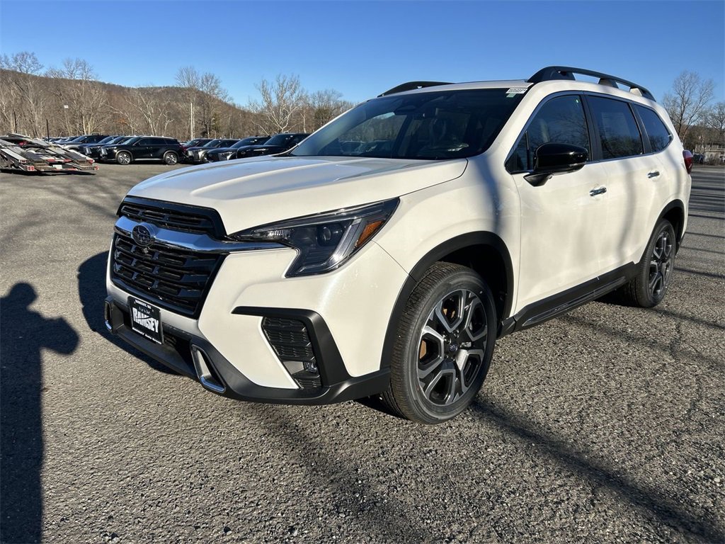 New 2025 Subaru Ascent Touring image 4