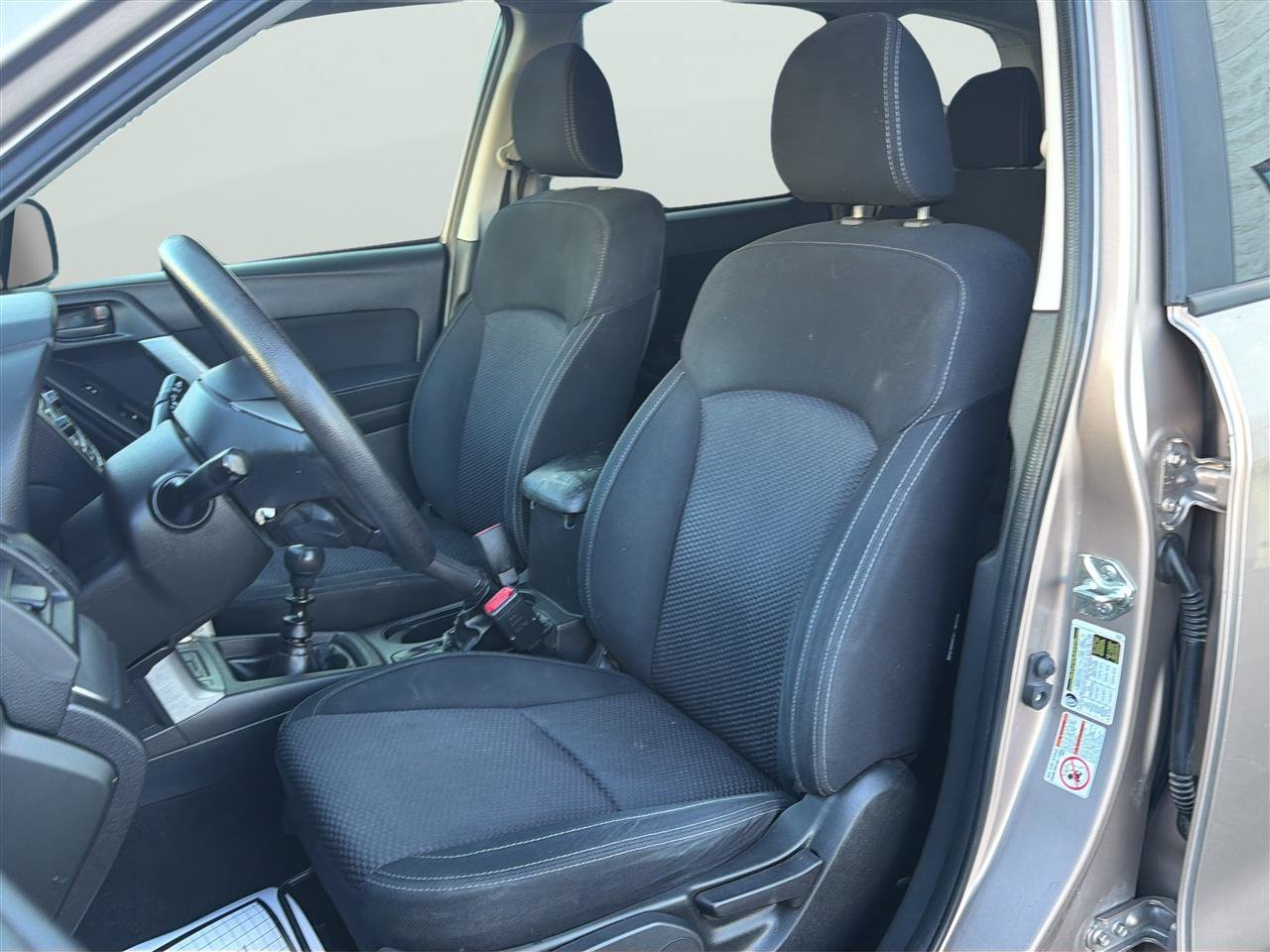 Used 2015 Subaru Forester 2.5i AWD/4WD image 11