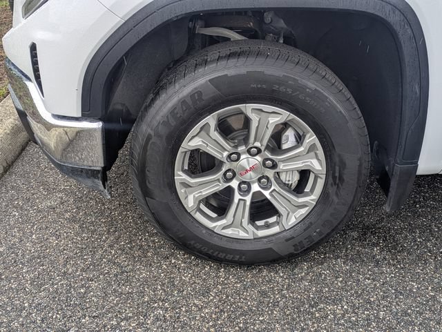 Used 2025 GMC Sierra 1500 SLT AWD/4WD image 10