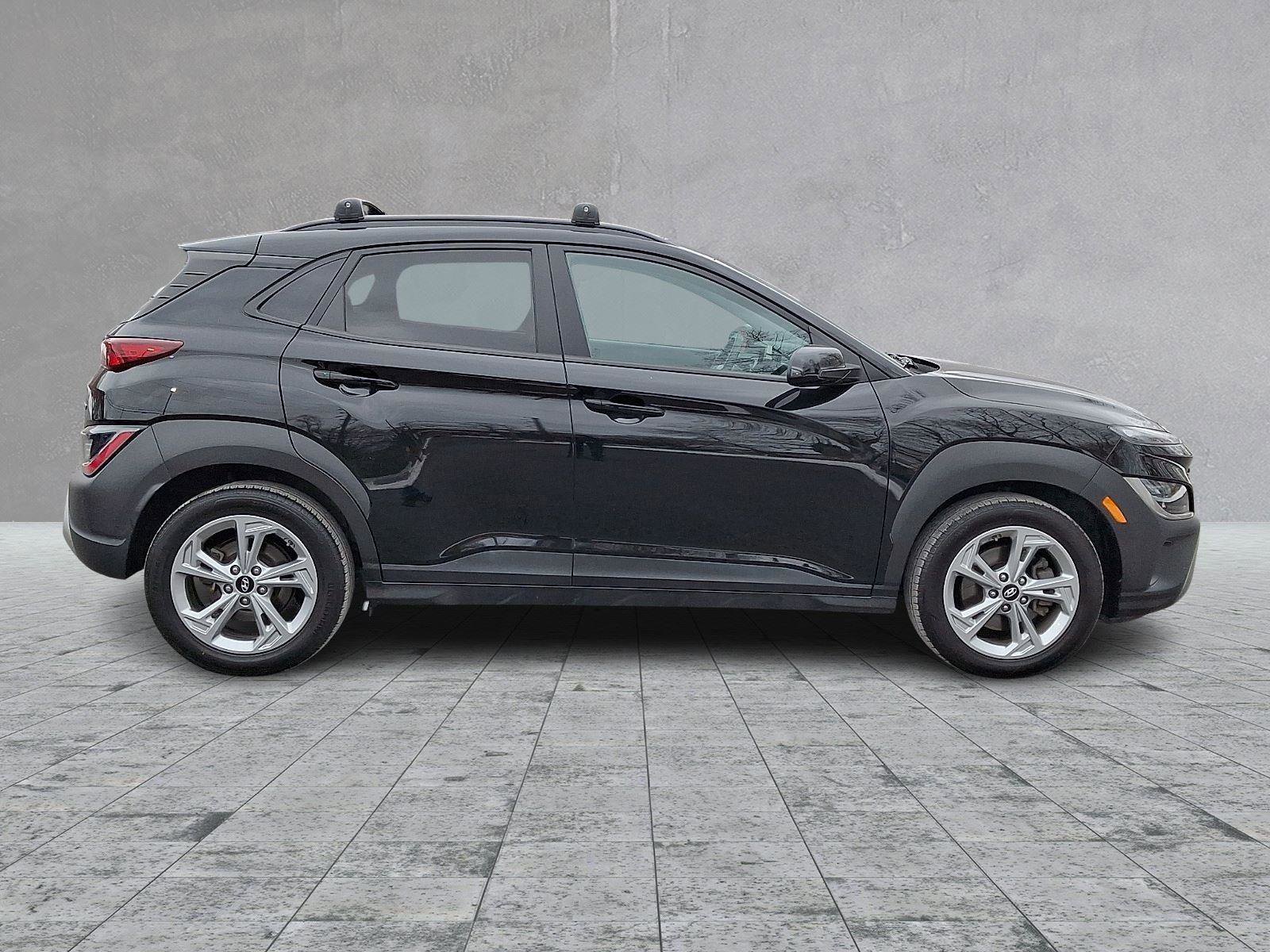 Used 2022 Hyundai Kona SEL image 7