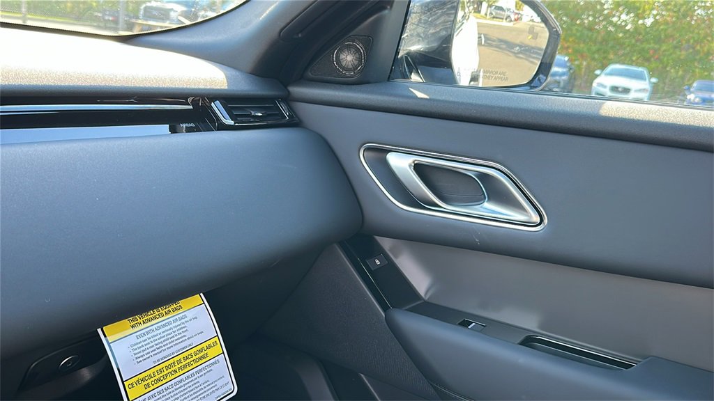 New 2026 Land Rover Range Rover Velar S image 21