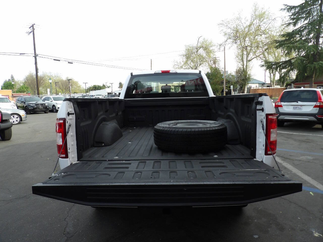 Used 2019 Ford F150 XL w/ Heavy-Duty Payload Package image 10