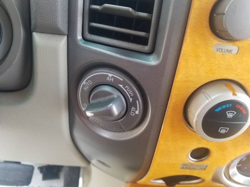 Used 2006 INFINITI QX56 4WD image 17