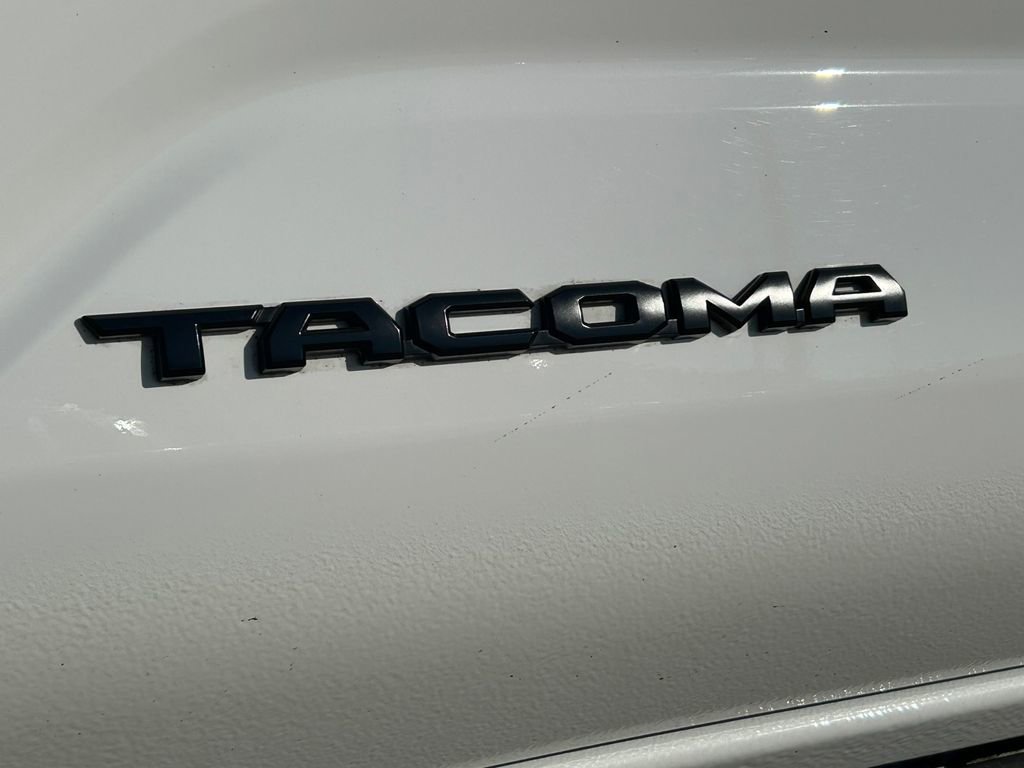 Certified 2025 Toyota Tacoma TRD Sport image 9