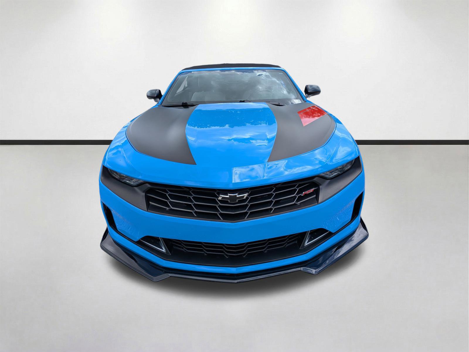Used 2023 Chevrolet Camaro LT w/ RS Package RWD image 9