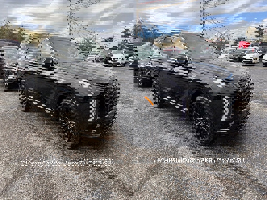 Used 2024 Hyundai Palisade Calligraphy image 4