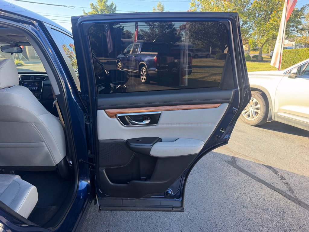 Used 2019 Honda CR-V EX image 24