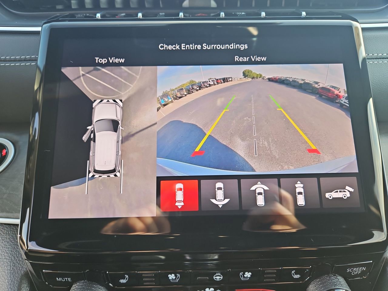 New 2025 Jeep Grand Cherokee Limited w/ Luxury Tech Group II image 27