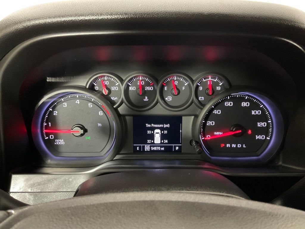 Used 2020 Chevrolet Silverado 1500 Custom w/ Custom Value Package AWD/4WD image 25