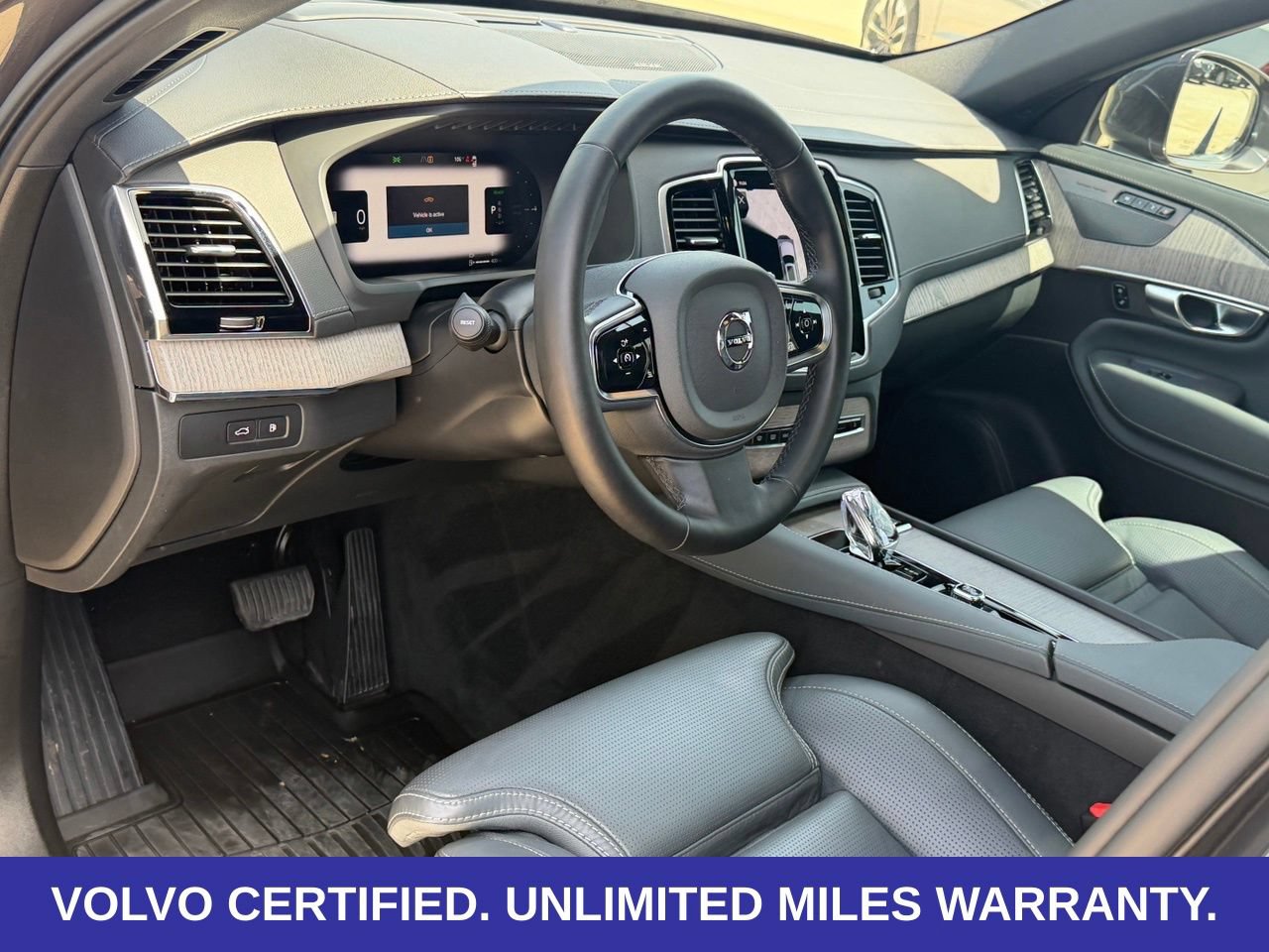 Certified 2024 Volvo XC90 T8 Ultimate w/ Protection Package Premier AWD/4WD image 16