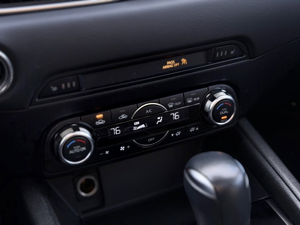 Used 2018 MAZDA CX-5 Touring w/ Preferred Equipment Package image 19