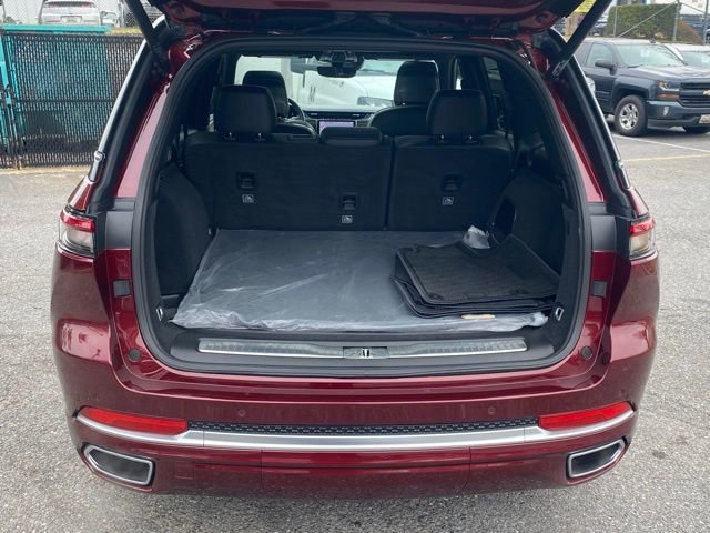 Used 2022 Jeep Grand Cherokee Summit image 7