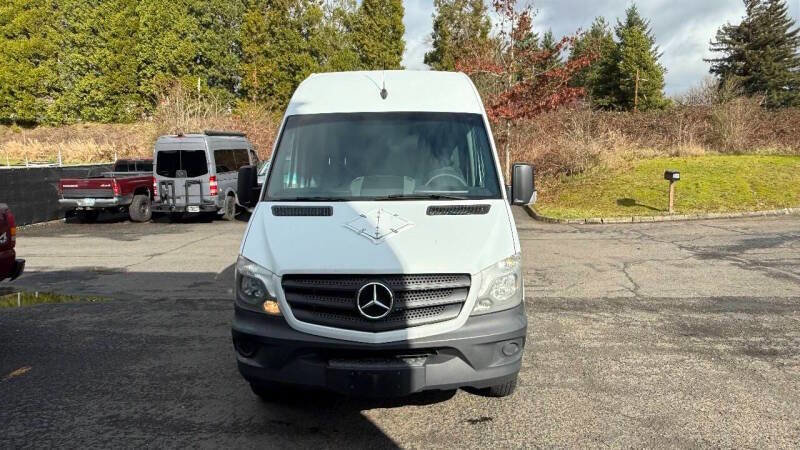 Used 2017 Mercedes-Benz Sprinter 3500 image 10