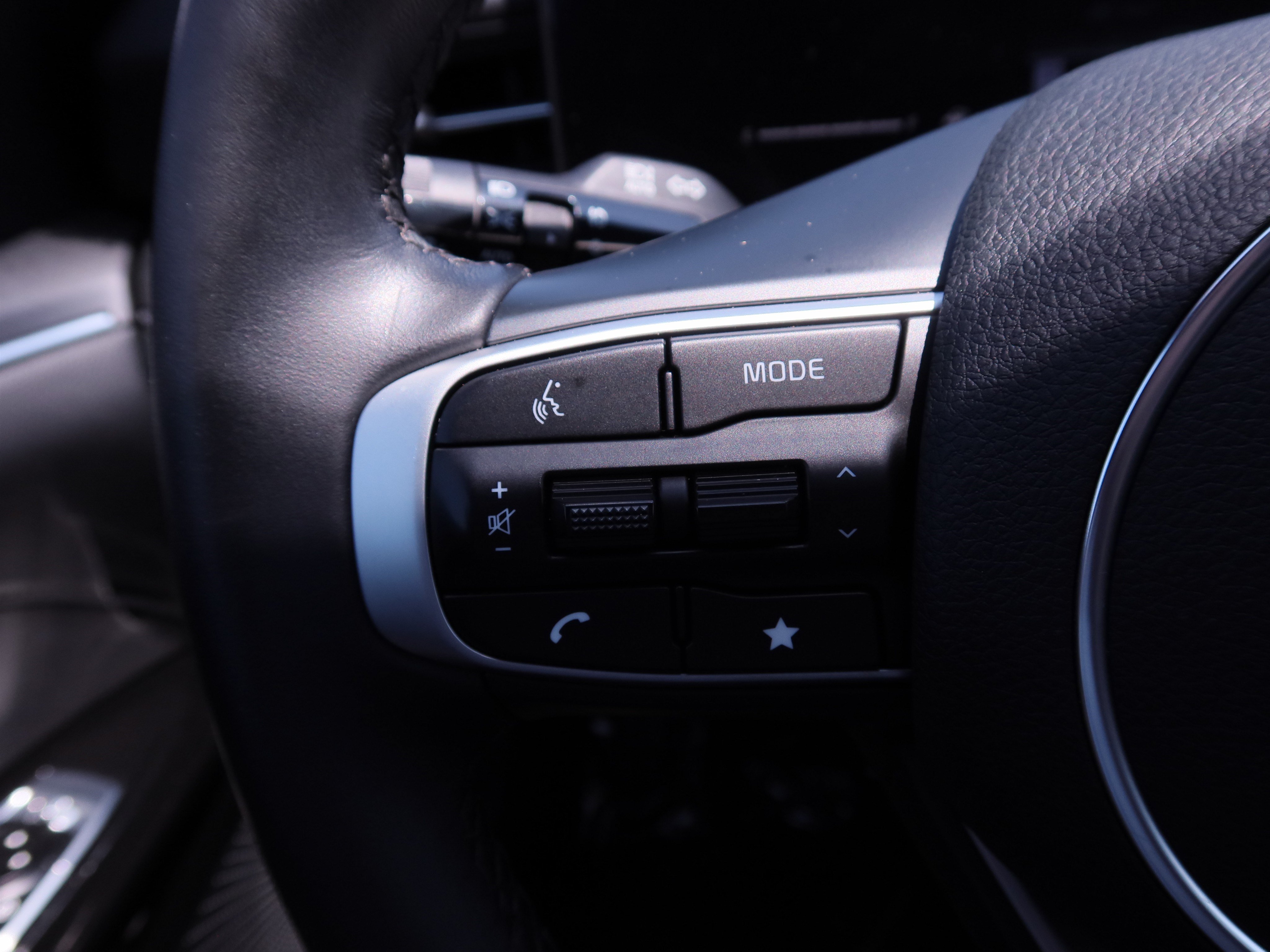 Used 2025 Kia K5 GT-Line FWD image 19