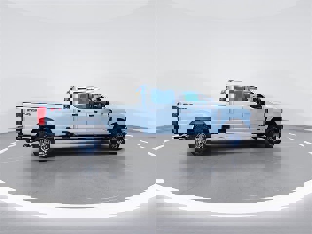 New 2026 Ford F250 XL image 2