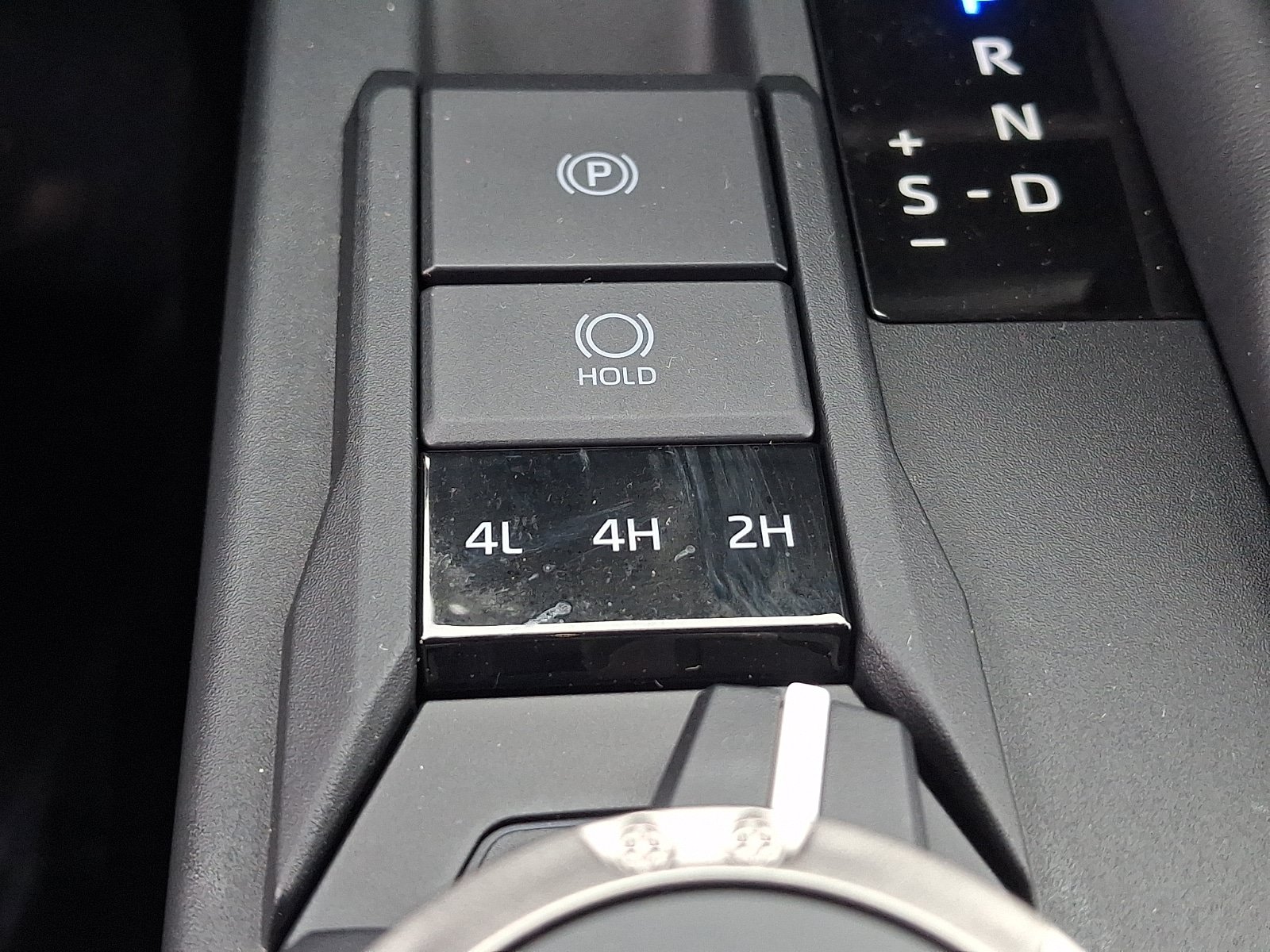 Used 2025 Toyota 4Runner SR5 AWD/4WD image 24