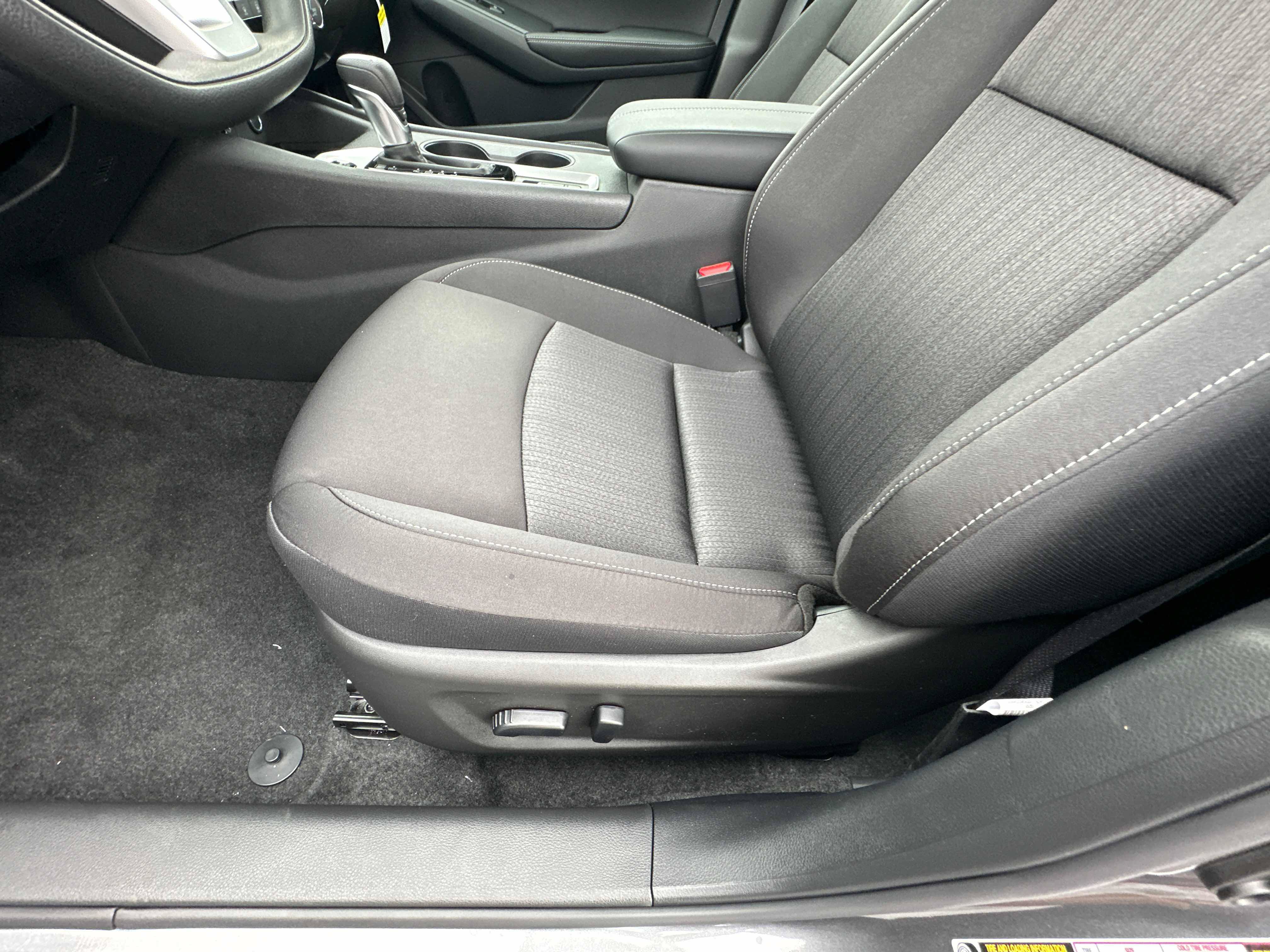 New 2026 Nissan Altima 2.5 SV AWD/4WD image 23