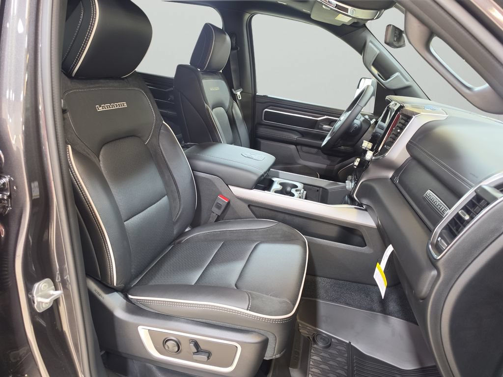 New 2027 RAM 1500 Laramie AWD/4WD image 13