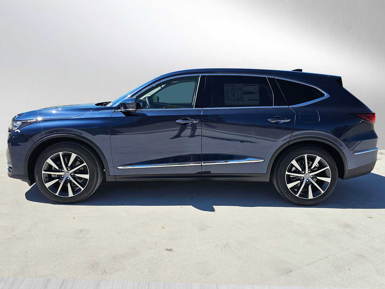 New 2026 Acura MDX w/ Technology Package FWD image 6